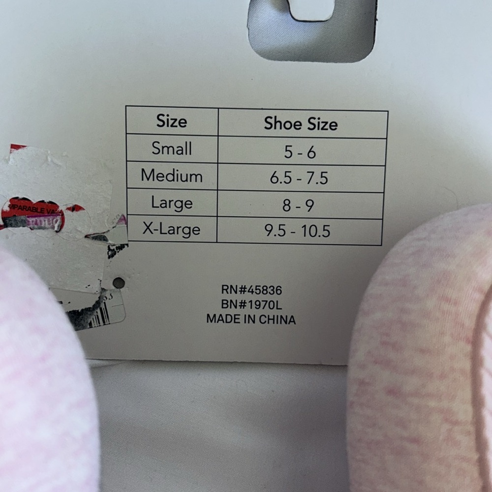 True Religion Pink And Gray Horseshoe Adjustable Strap Slide On Slippers - Picture 9 of 12